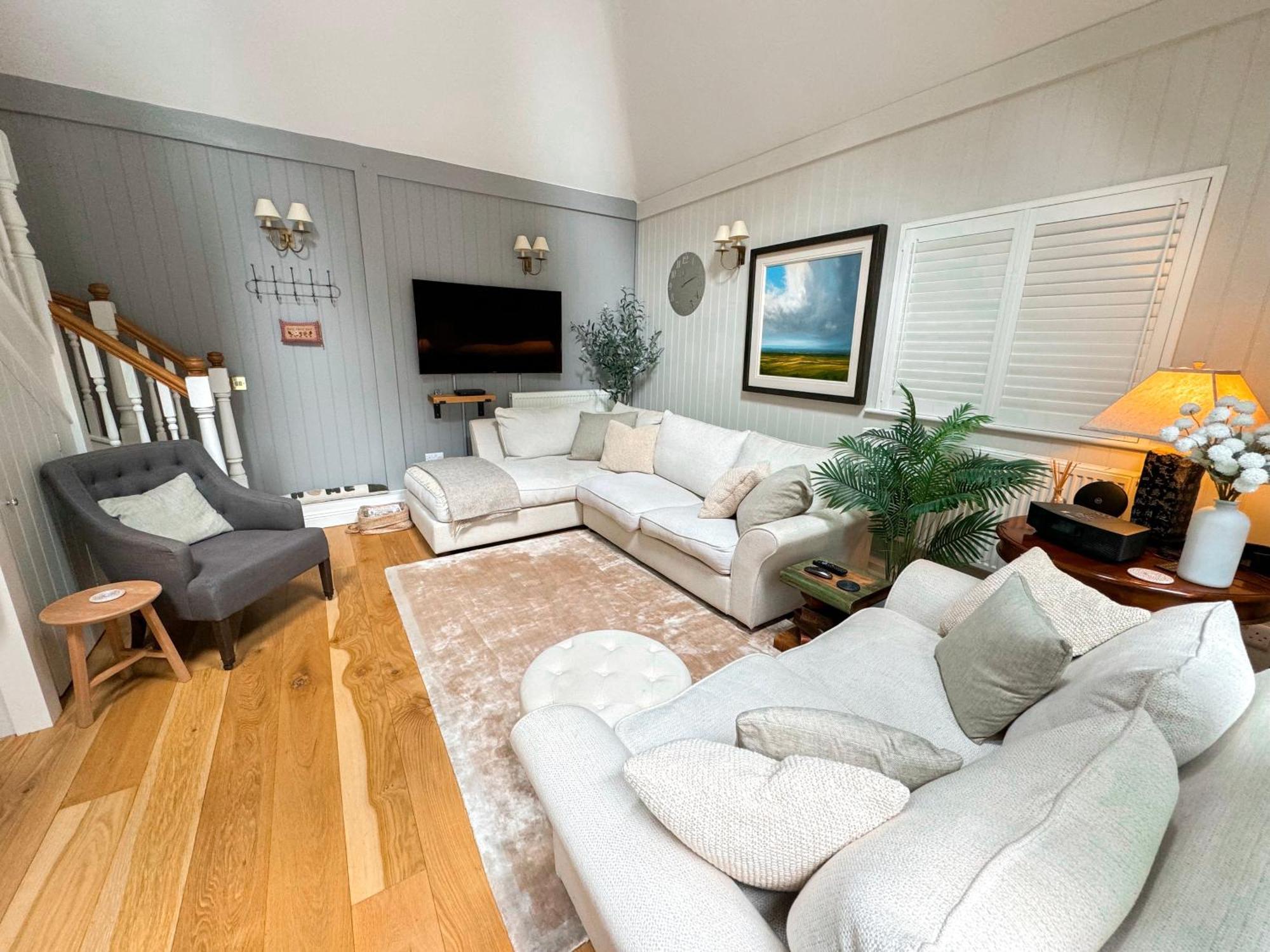 Little Woodside A Beautiful New Forest Self Contained Private Luxury Annexe Ню Милтън Екстериор снимка